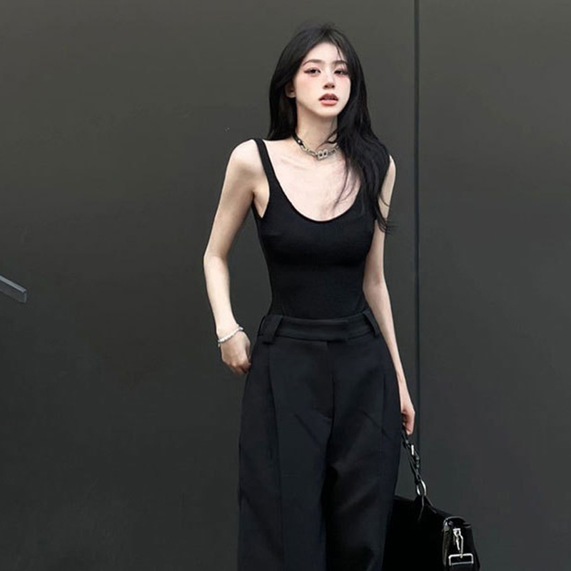 Body con spalline nero Body se - Suspender Tank Top recensione e prezzo