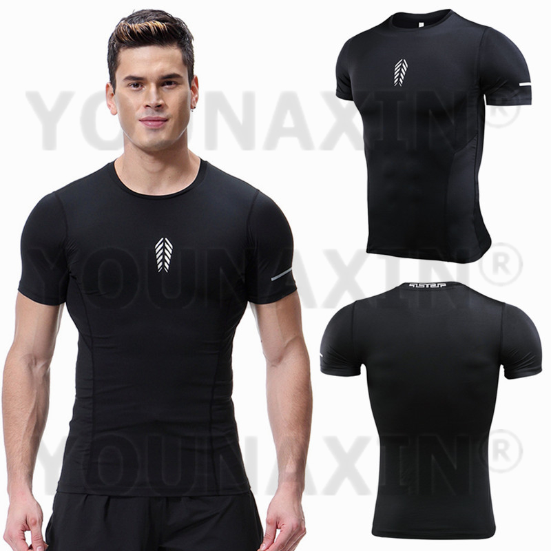 T-shirt a maniche corte da uom - T Shirt Tight Fit recensione e prezzo